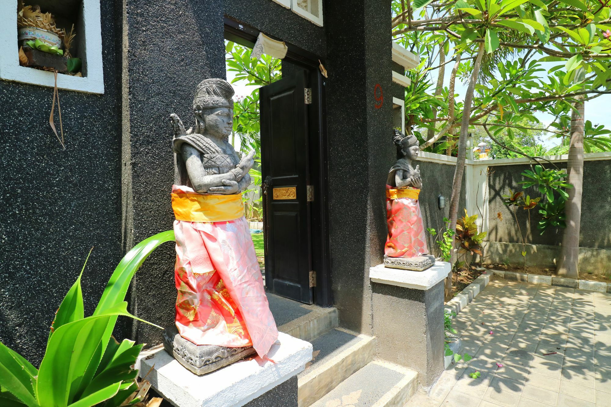 Gm Lovina Hotel Exterior foto